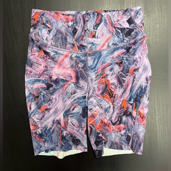 Lululemon Base Pace High-Rise Short 8" - Sz 8 - Picture 3 of 6